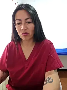 Stripchat Live Sex Cam of JustSamantha_