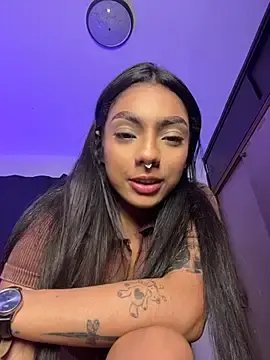 Stripchat Live Sex of Caro_oaks