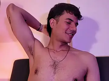 Stripchat Sex Cam of Derek_stud_