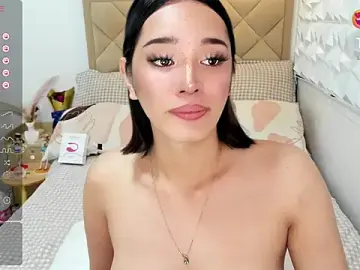Stripchat Live Porn of TsHeartXxx