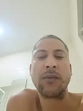 Stripchat Sex Cam of Arrombador20
