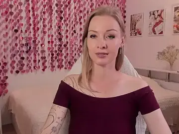 Stripchat Live Sex Cam of MissRightX