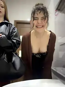 Stripchat Best Webcam of NikaMur