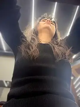 Stripchat Live Sex Cam of NikaMur