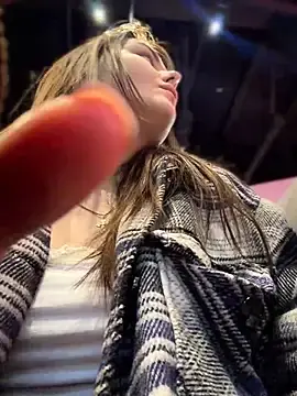 Stripchat Free Porn Cam of NikaMur