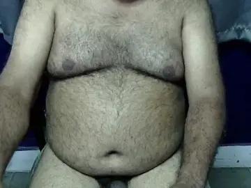 Stripchat Sex Cam of hairysubcub_70
