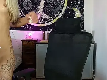 Stripchat Live Sex Cam of -Jeany-