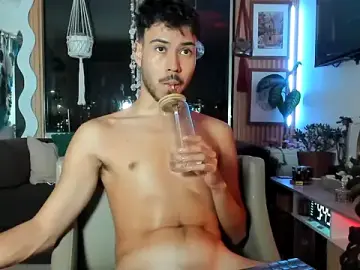Stripchat Nude Webcam of Davesummer_