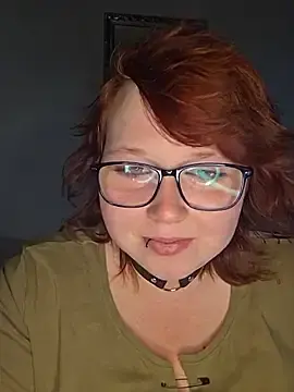 Stripchat Sex Cam of NiaBabeLove_