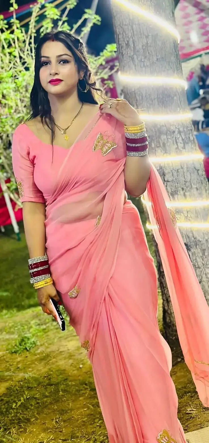 hottysimi