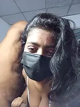 Stripchat Free Live Porn of Black_bee8