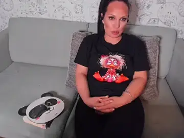 Stripchat Live Porn of LondonBadGirl