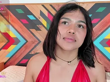 Stripchat Best live sex cam show of NaiirobiSwan