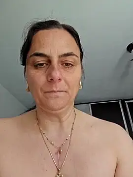 Stripchat Free Porn Cam of IsabelleCraft