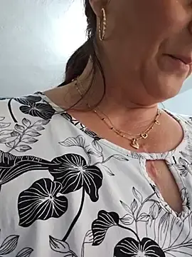 Stripchat Nude Webcam of IsabelleCraft