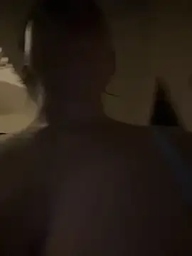 Stripchat Live Sex of Yolanda9