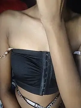 Stripchat Best Webcam of BunnyBloom25