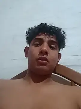 Stripchat Sex Cam of Brianyjuuu