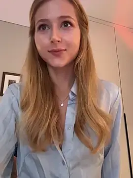 Stripchat Live Porn of LunaRase