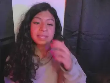 Stripchat Best live sex cam show of MilyFerrer