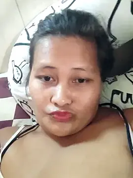 Stripchat Sex Cam of Sweetchuby1995