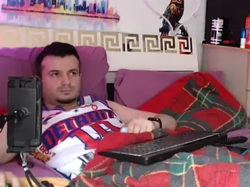 Stripchat Adult Webcam of iuligruia69
