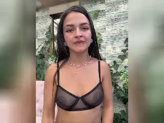 Xlovecam Sex Cam of LucyySky