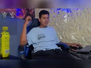 Xlovecam Watch Live Sex Cams of BigMonsterCoks