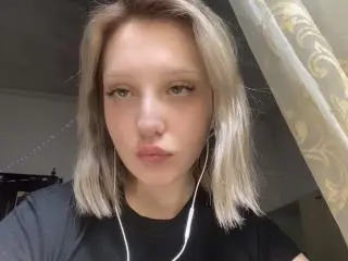 Xlovecam Adult Webcam of SashaSmithe