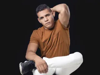 Xlovecam Sex Chat of LoganVelasco