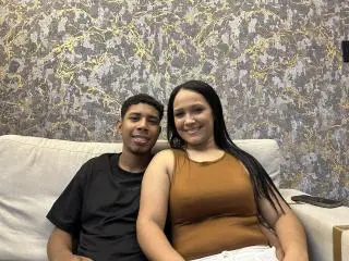 Xlovecam Nude Webcam of SofiaAndAndres