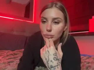 Xlovecam Adult Webcam of SensualMila