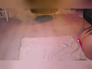 Xlovecam Live Sex of DelilahRayn