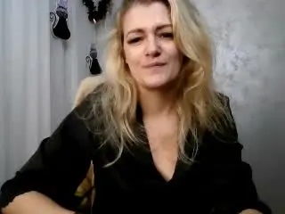 Xlovecam Best live sex cam show of GladisBelle