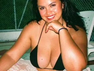 Xlovecam Adult Video Chat of CharlotteDevereaux