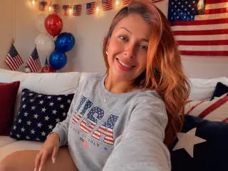 Xlovecam Adult Video Chat of MartinaClarck
