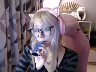 Xlovecam Nude Webcam of PaulineBitah