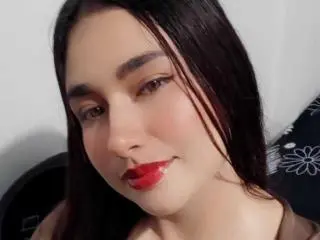 Xlovecam Free Live Porn of JadeRoux