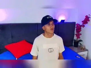 Xlovecam Private Sex Chat of AlanColthon