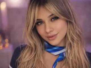 Xlovecam Live Porn of SashaPolet