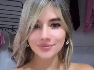 Xlovecam Live Sex Cam of SashaPolet