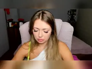 Xlovecam Private Sex Chat of Destinis