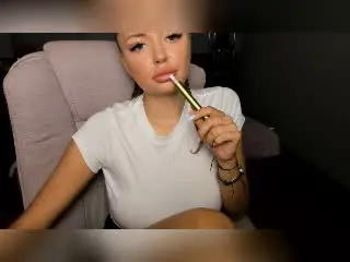 Xlovecam Live Porn of Destinis