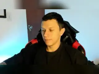 Xlovecam Free Live Porn of MasterDaveExtreme