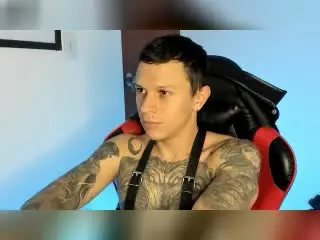 Xlovecam Live Porn of MasterDaveExtreme