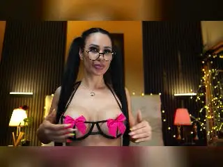 Xlovecam Free Porn Cam of CharlotteKozy