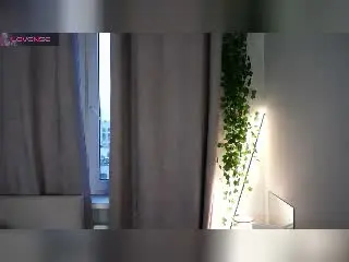 Xlovecam Live Porn of YangDeschenes