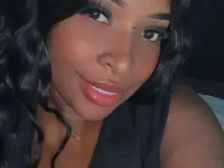 Xlovecam Free Live Porn of NatyLm