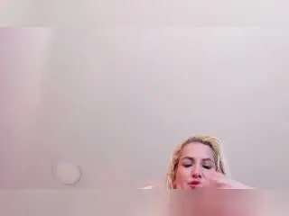 Xlovecam Best Webcam of GiuliaAddams