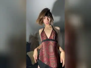 Xlovecam Live Porn of SiaraRealish